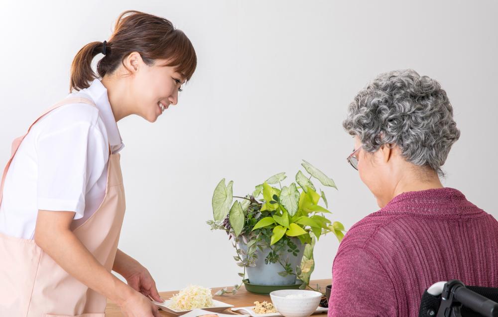 送饭服务