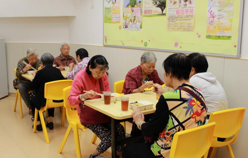 活動區／客廳／飯廳